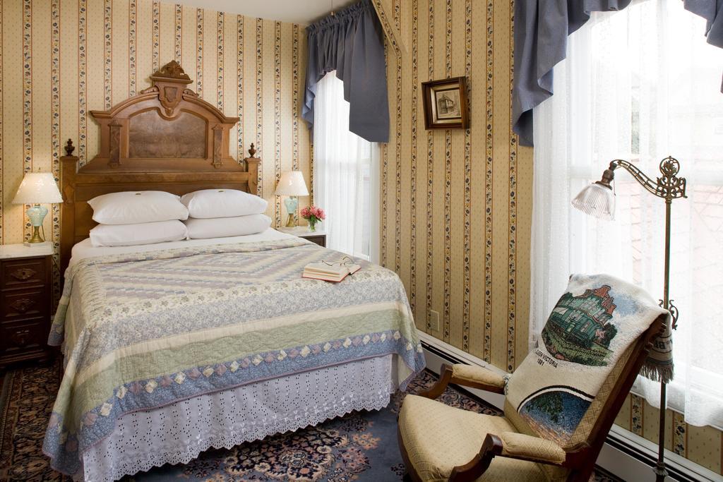 The Queen Victoria Bed and Breakfast Cape May Εξωτερικό φωτογραφία