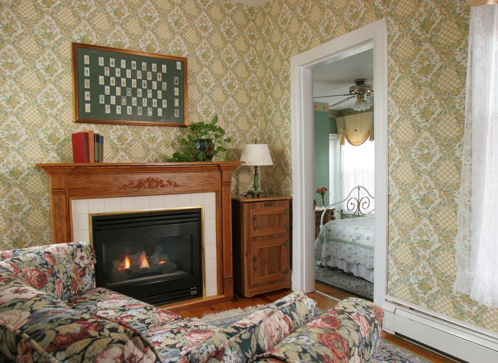 The Queen Victoria Bed and Breakfast Cape May Εξωτερικό φωτογραφία