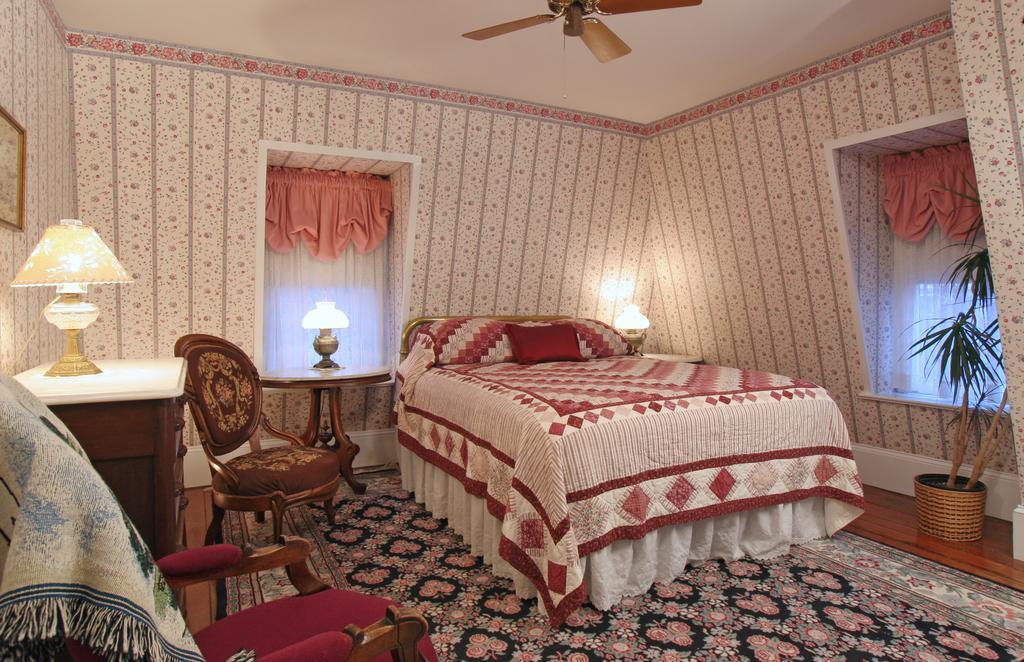 The Queen Victoria Bed and Breakfast Cape May Εξωτερικό φωτογραφία