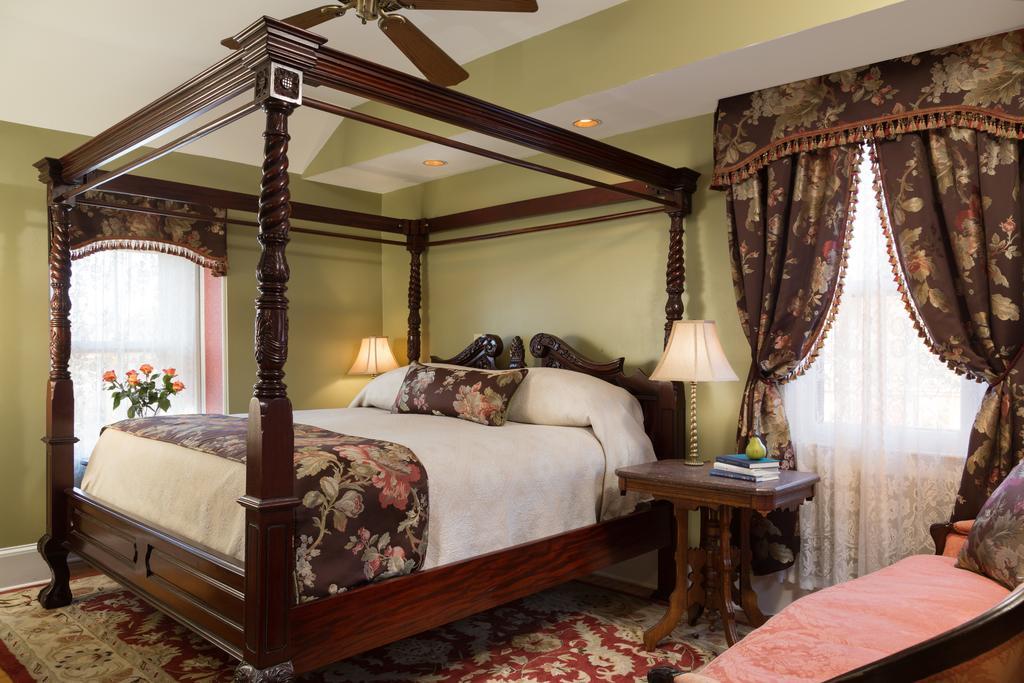 The Queen Victoria Bed and Breakfast Cape May Εξωτερικό φωτογραφία