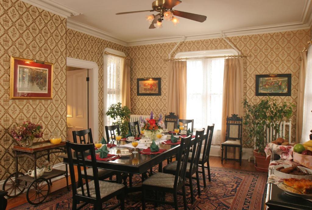 The Queen Victoria Bed and Breakfast Cape May Εξωτερικό φωτογραφία